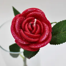 Grande rose bougie parfumée en cire végétale et tige artificielle