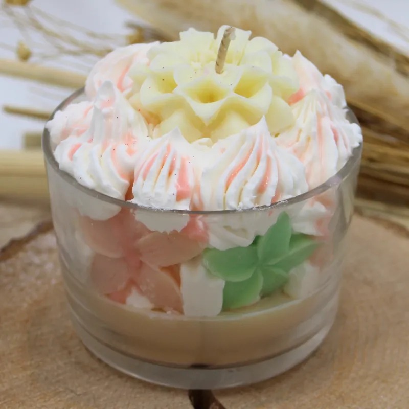Bougie chantilly parfum fleur de cerisier thème florale