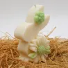 Bougie parfumée lapin de pâques pour fêter le printemps, couleur blanc/vert