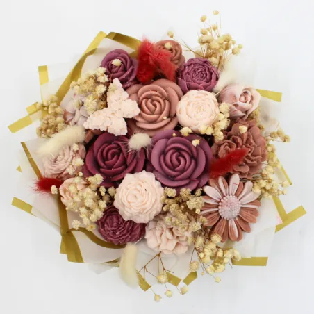 Composition florale de fondants parfumés, en cire végétale