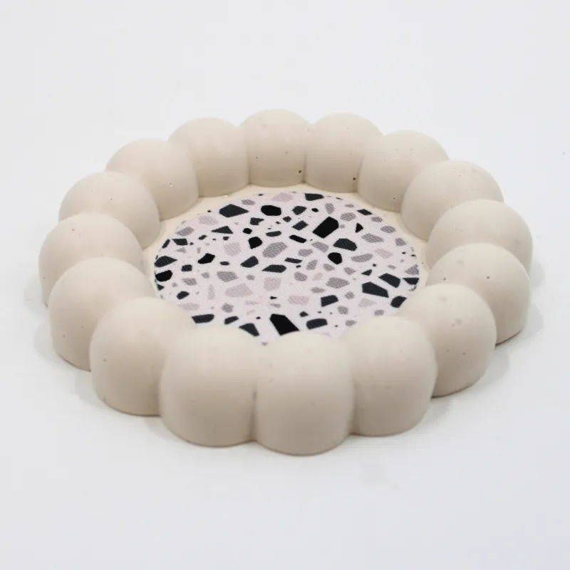 Vide poche bubble, modèle unique 1 seul exemplaire disponible Vide poche bubble, modèle unique 1 seul exemplaire disponible