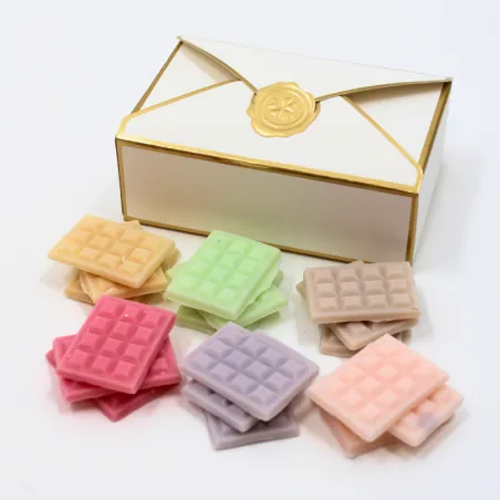 Coffret fondant 18 tablettes parfumées, 6 parfums différents.